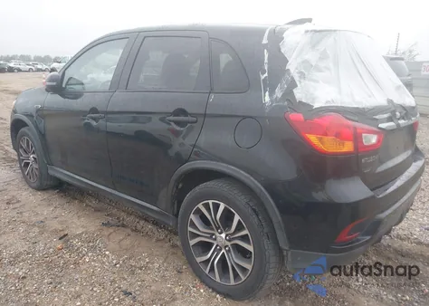 2019 Mitsubishi Outlander Sport 2.0 Se z USA, uszkodzony, nr VIN JA4AP4AU0KU002636